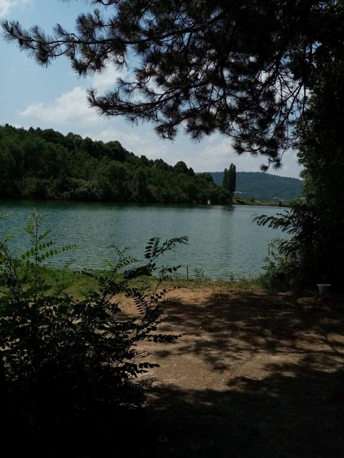 Apartamento Jezero Arandjelovac Exterior foto